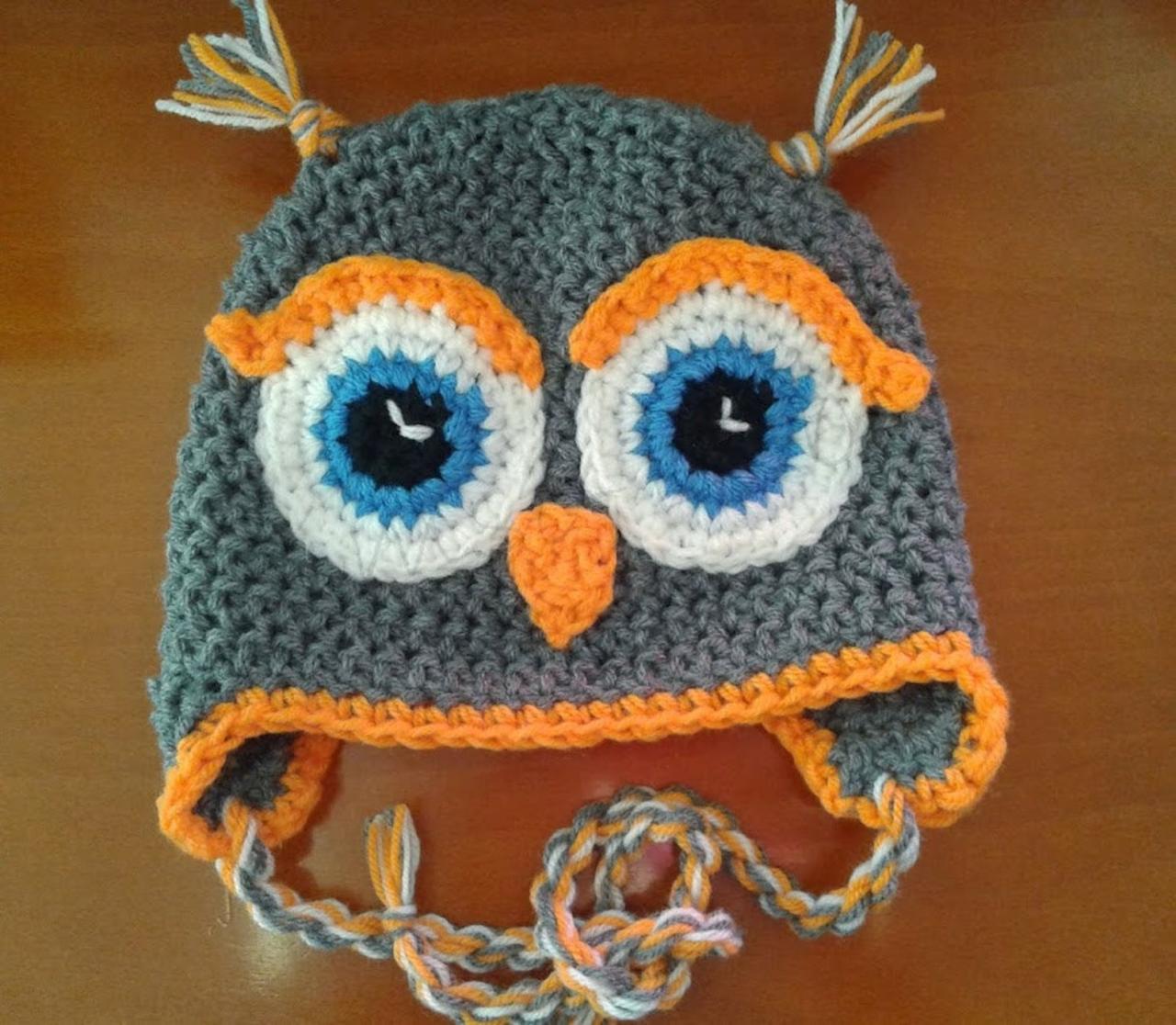 Baby owl hat top