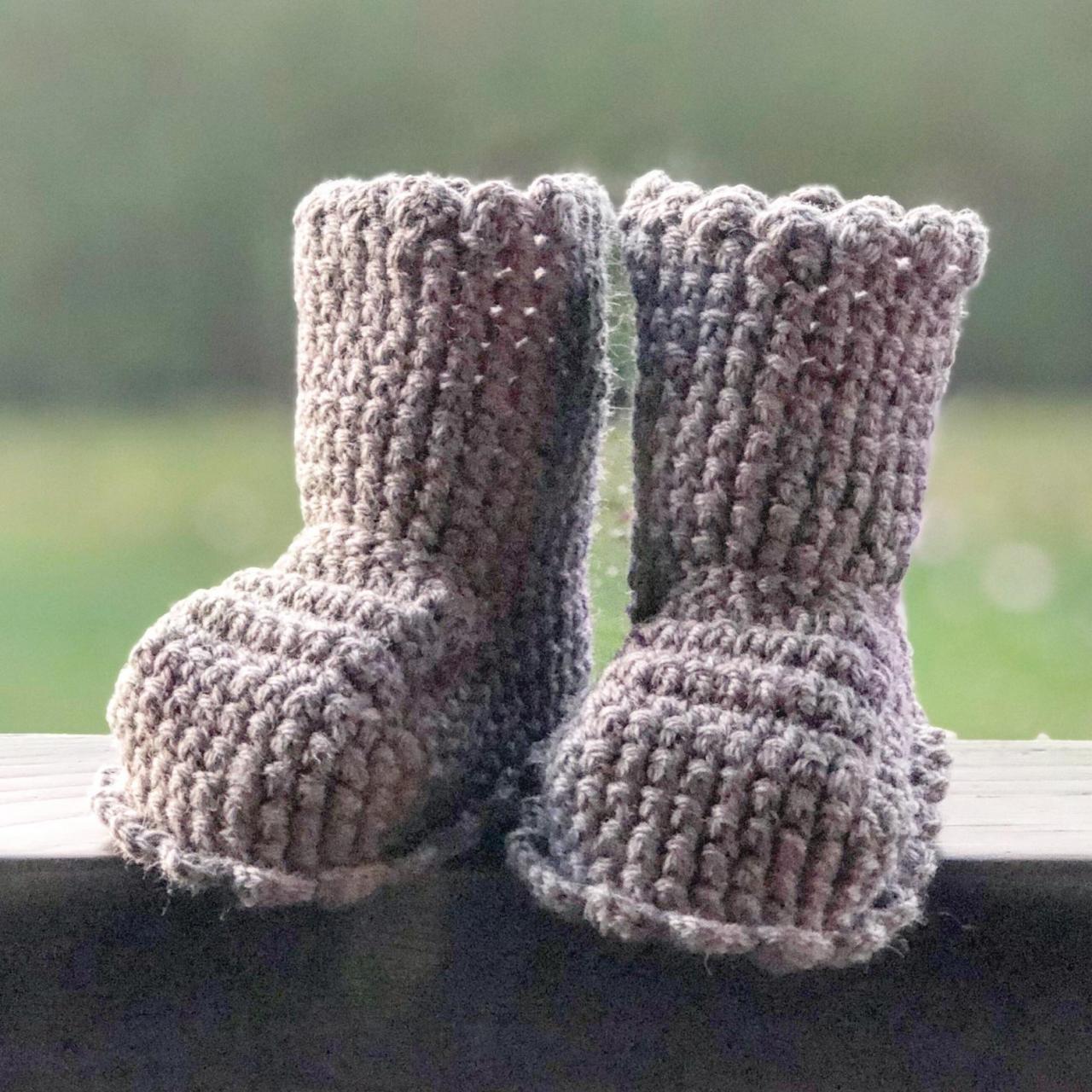 Crocheted Slippers - Soft Wool Yarn - Booth Edition 2020 (baby Slippers, Wool, Baby Gift, Newborn, Boy, Girl)