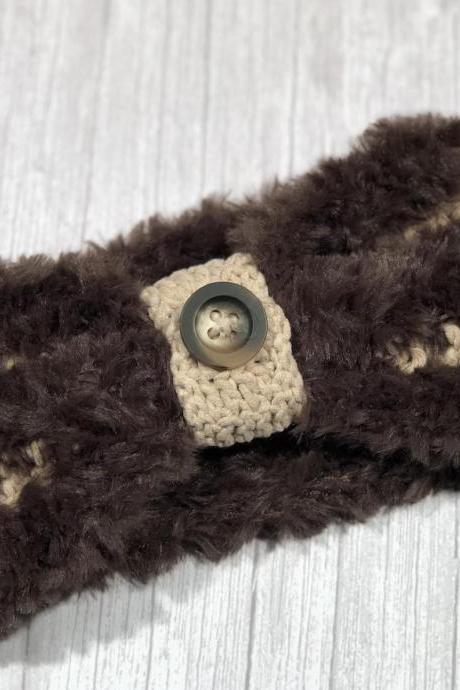 Crochet earwarmer2 in 1 (with or without button ring), Adult headband, Teen headband, Soft Fake Furr