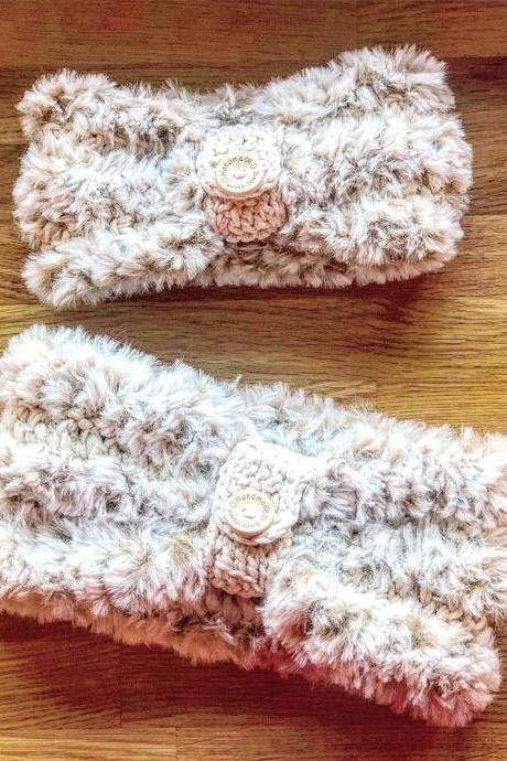 Crochet earwarmers (2 peaces) 2 in 1 (with or without button ring), Adult headband, Teen headband, Soft Fake Furr, Mom and Doughter set
